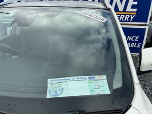 NISSAN QASHQAI 1.5 DIESEL LEATHER PANORAMIC ROOF - Image 4