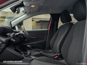 Peugeot 208 ACTIVE 1.2 75 BHP - Image 3