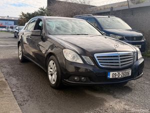 Mercedes-Benz E-Class 2009 Automatic - Image 4