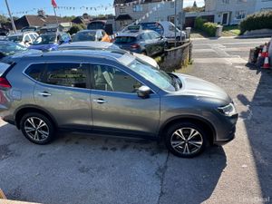 Nissan X-Trail High spec 7 seater - Image 3