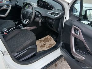 Peugeot 2008 - Image 4