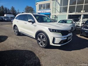 Kia Sorento K4 4X4 Phev WO SV 6DR Auto - Image 2