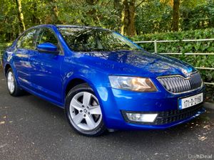 Skoda Octavia 1.6TDI DSG Automatic Deluxe Edition - Image 4