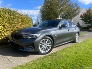 Bmw 330e 2.0 T SE PRO PHEV(FBMWSH) - Image 4