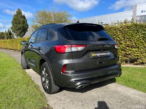 Ford Kuga 2022 ST-LINE EDITION PHEV - Image 4