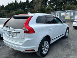 Volvo XC60 2.0L Diesel Automatic Fresh Import (618 - Image 4