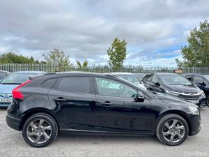 VOLVO V40 2016 2.0, DIESEL D4 CROSS COUNTRY - Image 4