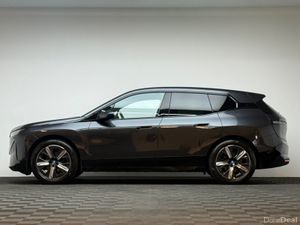 BMW iX XDRIVE40 M SPORT *PAN ROOF* - Image 4