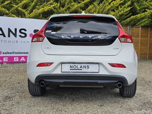 VOLVO V40 D4 2.0 DIESEL D4 AUTO NEW NCT - Image 4