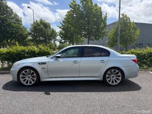 BMW M5 E60  5.0L V10 AUTO 4DR 507BHP - Image 2