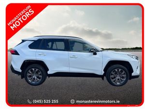 Toyota RAV4 RAV4 HYBRID SOL 4DR AUTO - Image 3