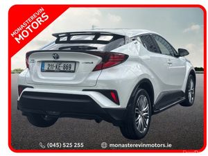 Toyota C-HR 1.8 HYBRID SOL 4DR AUTO - Image 2