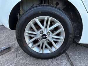 Kia Picanto 1.0 MY23 5DR - Image 3