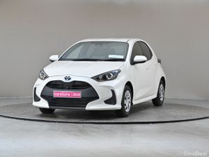 Toyota Yaris 1.5 PETROL HYBRID **REVERSE CAM**PARK - Image 3