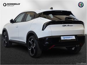 Alfa Romeo Junior Hatchback - Image 3