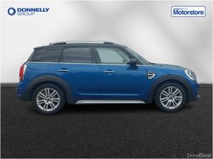 MINI Countryman Hatchback Cooper Exclusive - Image 3