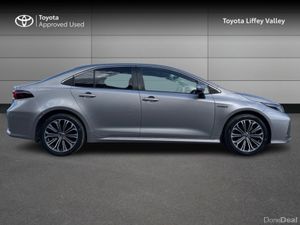 Toyota Corolla COROLLA SALOON HYBRID LUNA SPORT - Image 3
