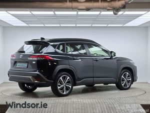 Toyota Corolla Cross Hybrid - Image 3