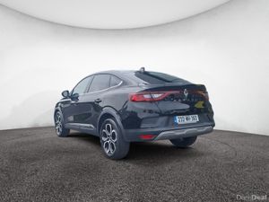 Renault Arkana TECHNO TCE 140 AUTO 5DR - Image 4