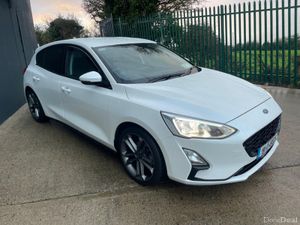 Ford Focus ZETEC ST EXTRAS IN PEARL WHITE!!!! - Image 2