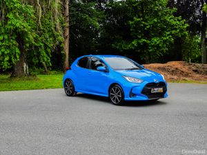2020 Toyota Yaris 1.5 Petrol Hybrid Auto G Package - Image 3