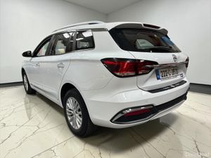 2022 MG MG5 Exclusive EV Long Range - Image 4