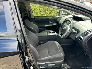 Toyota Prius 7 SEATER AUTOMATIC HYBRID 1.8 PETROL - Image 4