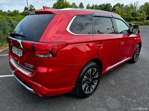 2016 MITSUBISHI OUTLANDER 2.0  GX4 H S PHEV HYBRID - Image 2