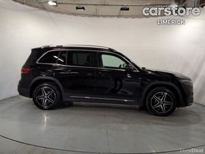 Mercedes-Benz 300 Eqb 300 Amg Line 4Matic  AMG Lin - Image 2