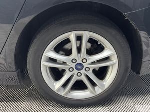Ford Mondeo 5DR 1.5 TDCI 120PS 4DR - Image 3