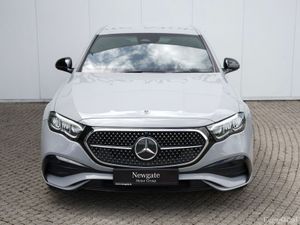 Mercedes-Benz E-Class E 300 E URBAN EDITION - Image 3