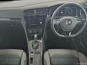 Volkswagen Golf Highline Tech Edition - Image 4