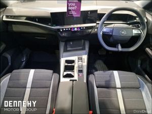 Opel Grandland  Elegance 1.2 136 MHEV €172 P/W - Image 2
