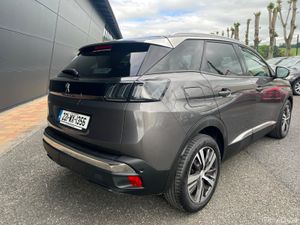 Peugeot 3008 2022 - Image 2