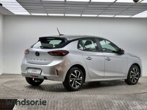 Opel Corsa Elegance 1.2 6 speed 100 bhp - Image 3