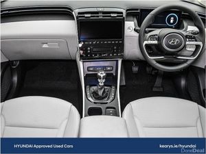 Hyundai Tucson Executive Plus w 2 Tone Roof - Image 4