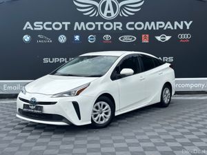 Toyota Prius 1.8 Petrol Hybrid - Image 3