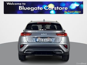 Kia XCeed PE PHEV F **FULL BLACK INTERIOR**CARPLAY - Image 4