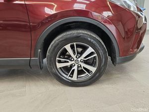 18 TOYOTA RAV4 LUNA - Image 3