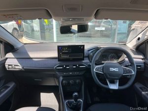 Dacia Sandero EXPRESSION 2026 SPEC - Image 2