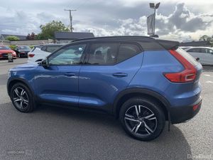 Volvo XC40 R-DESIGN - Image 3