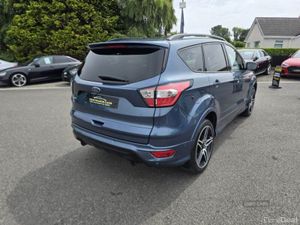 Ford Kuga ST-LINE - Image 4
