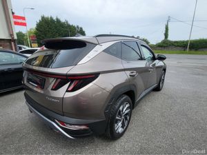 Hyundai Tucson IX35 EXECUTIVE PLUS 5DR - Image 3