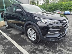 Opel Grandland X SC 1.2L Petrol Manual - Image 2