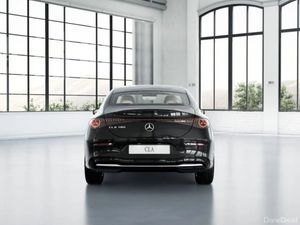 Mercedes-Benz CLA CLA 180 SALOON PROGRESSIVE LINE - Image 4