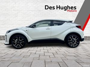 Toyota C-HR 2019  GR-Sport Hybrid - Image 3
