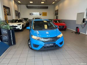 Honda Fit 1.5 Petrol HYBRID 5DR AUTO. Immaculate C - Image 2