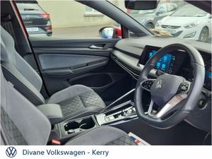 Volkswagen Golf R LINE 2.0 TDI 150 BHP  AUTOMATIC - Image 4