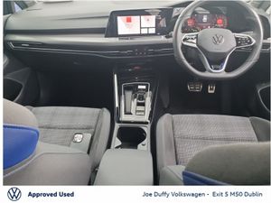 Volkswagen Golf GTE 1.4TSI PHEV 245HP AUTO - Image 3