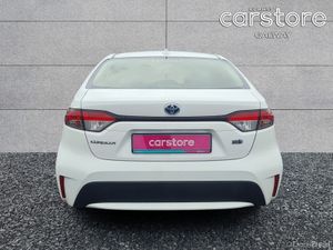 Toyota Corolla Hybrid G-X - Image 4